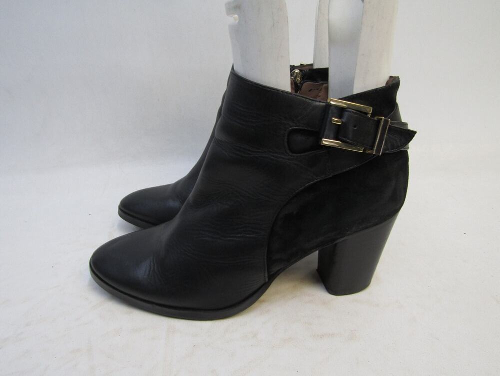 Louise Et Cie Womens Sz 8.5M Black Leather Zip Buckle Ankle Fashion Boots Bootie